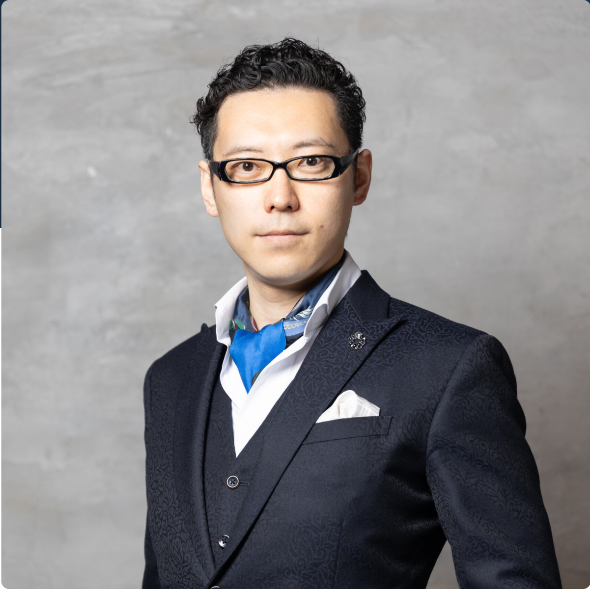 vc_instructor_image_1